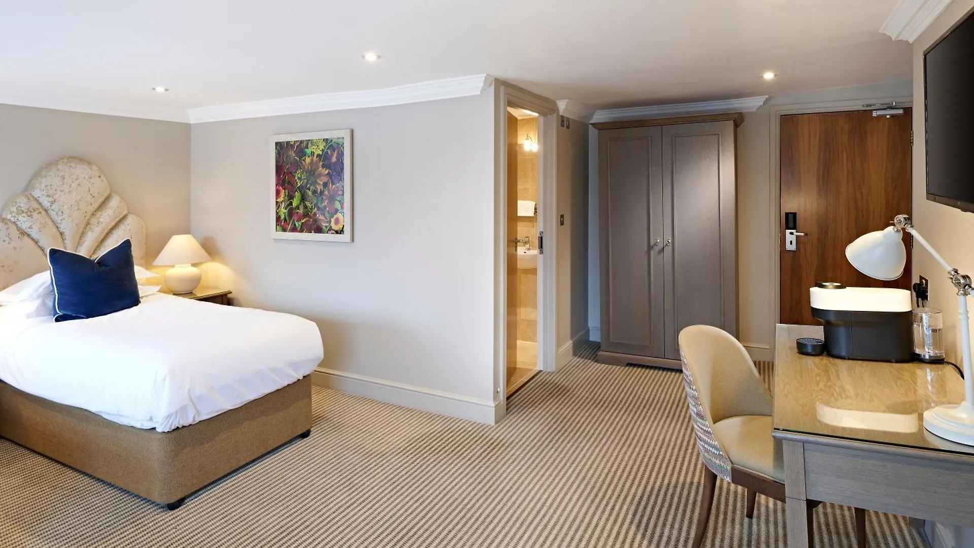 The Kings Arms Hotel Christchurch  4*, Christchurch (Dorset)