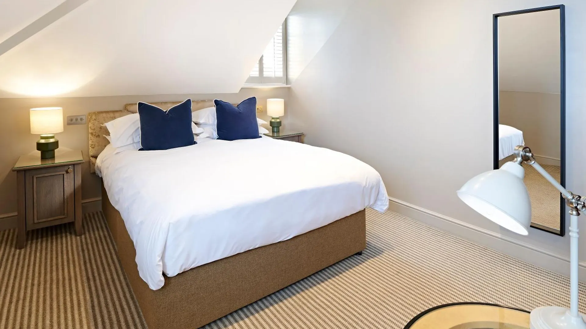 The Kings Arms Hotel Christchurch  United Kingdom