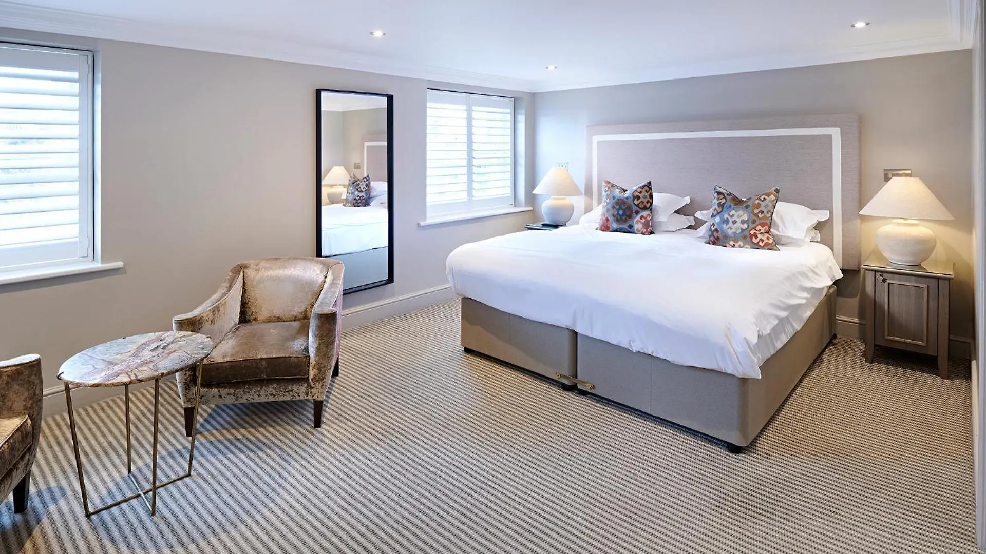 The Kings Arms Hotel Christchurch